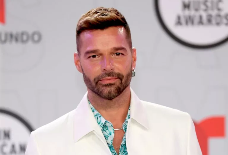 Ricky Martin participará en campaña de Kamala Harris