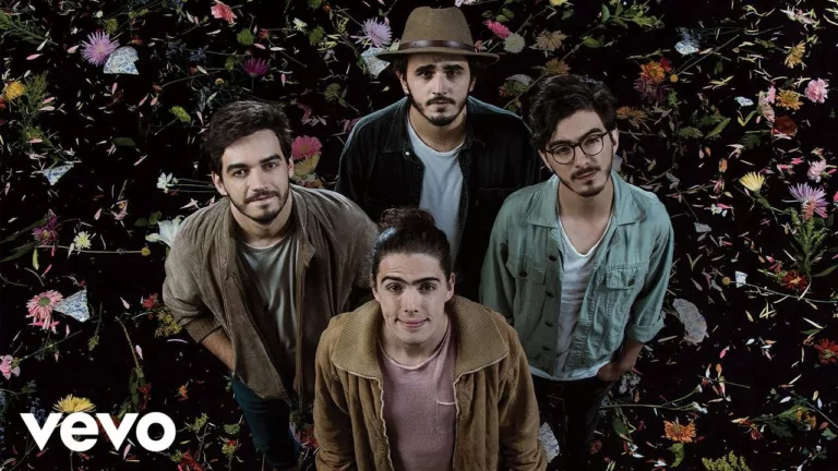 Morat sorprendió a sus fans con el estreno de «La Policía» (+video)