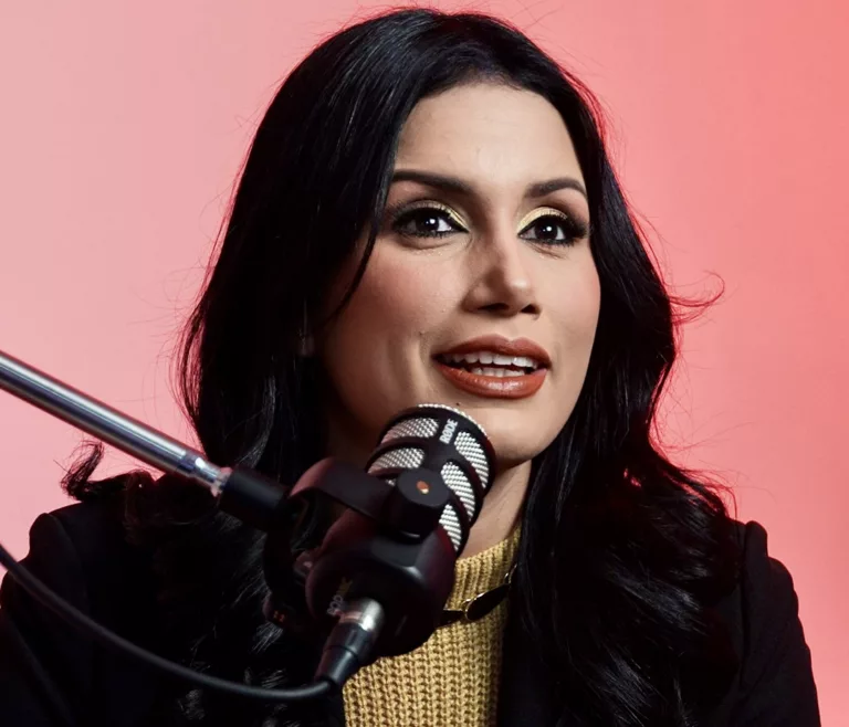 Carolina Campos, una comunicadora social que destaca con su talento.