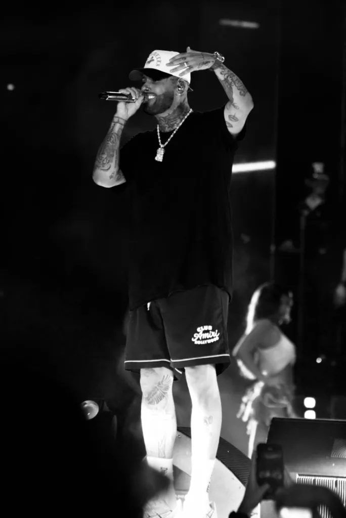 El cantante Nicky Jam puso a bailar a su fanatícada.